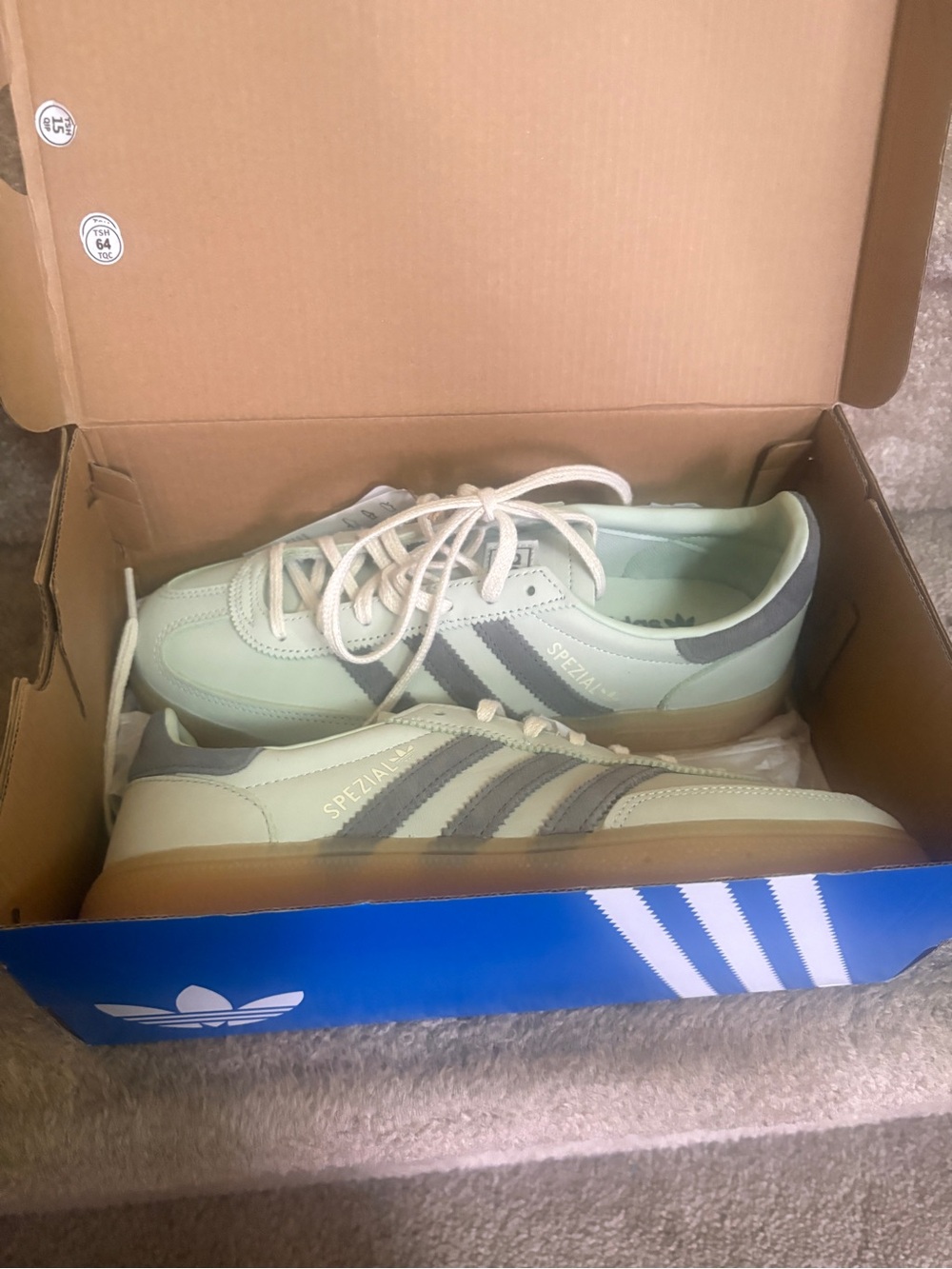 Adidas Handball Spezial Women’s 7.5 Linen Green Grey IH1506 New in Box